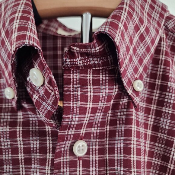 L.L. Bean Men's Long Sleeve Button-Down Shirt - Picture 2 of 12